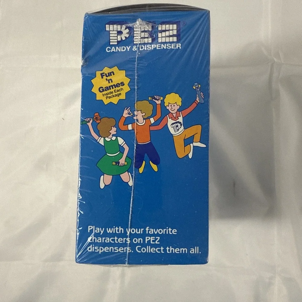 Star Wars PEZ Candy Dispensers Sealed Box #353 Counter Display 12‎ Count Vintage